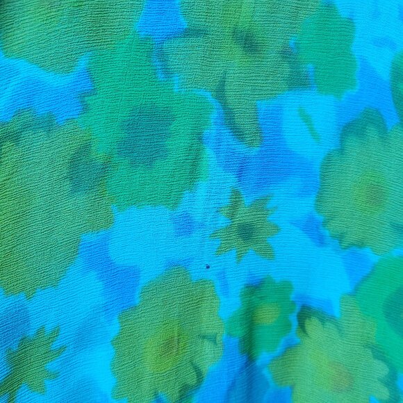 Vintage watercolour floral ruffle back dress - Picture 6 of 9